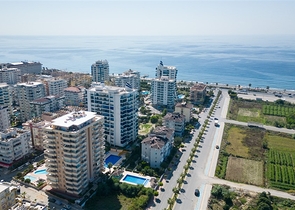 Двухкомнатная квартира с удобной планировкой в районе Махмутлар