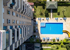 Двухкомнатная квартира с удобной планировкой в районе Махмутлар