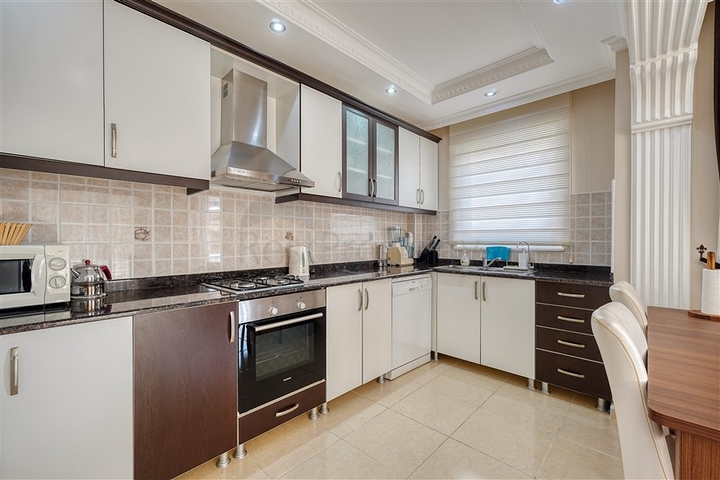 Трёхкомнатная квартира 2+1 в центральной части района Махмутлар