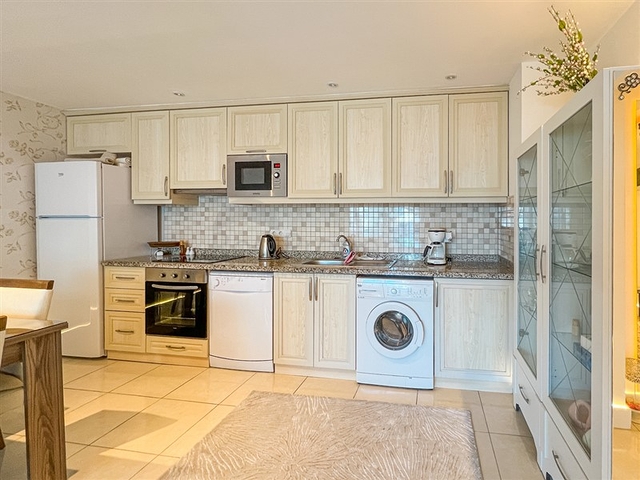 Трёхкомнатная квартира 2+1 с тёплыми полами и развитой инфраструктурой в районе Махмутлар