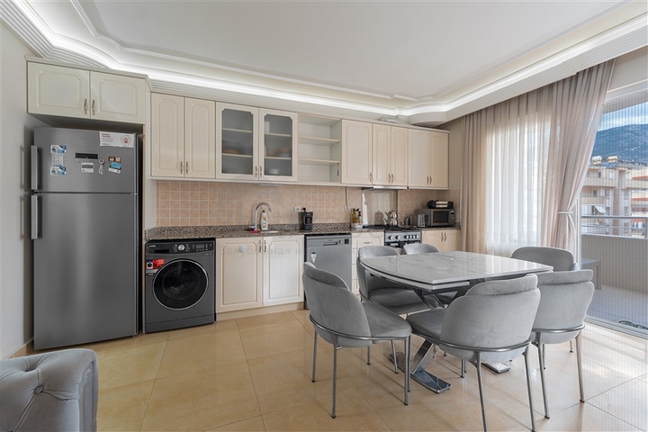 Трёхкомнатная квартира 2+1 с мебелью в центре района Махмутлар