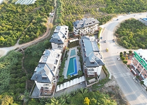 Четырёхкомнатный пентхаус 3+1 с террасой в районе Оба