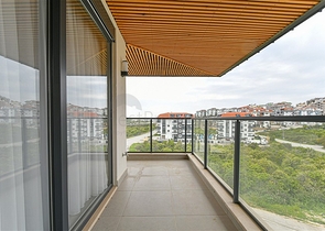 Четырёхкомнатный пентхаус 3+1 с террасой в районе Оба