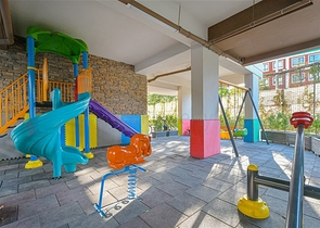 Четырёхкомнатный пентхаус 3+1 с террасой в районе Оба