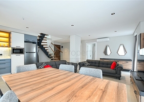 Четырёхкомнатный пентхаус 3+1 с террасой в районе Оба