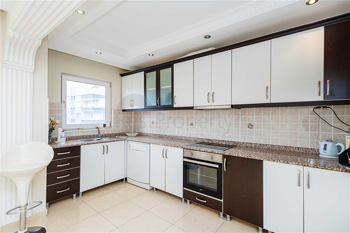 Трёхкомнатная квартира 2+1 в центре района Махмутлар