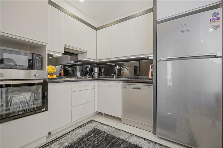 Трёхкомнатная квартира 2+1 с мебелью в районе Махмутлар в 20 м от моря