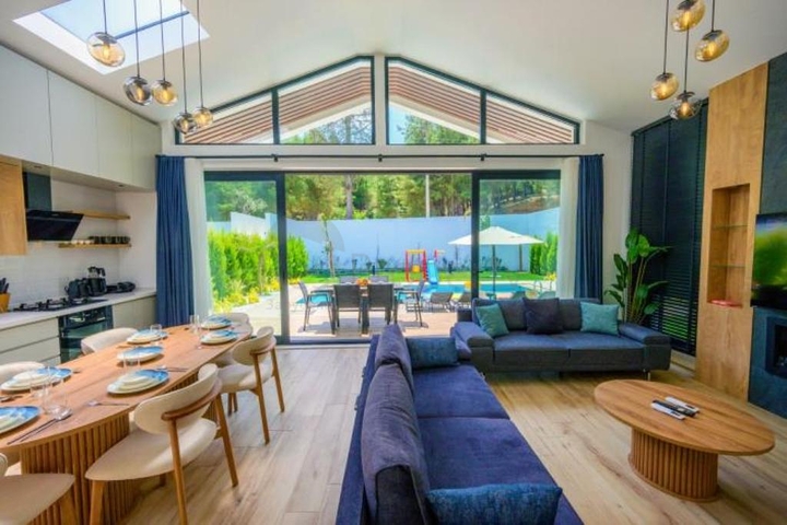 Отдельная вилла 3+1 с видом на природу в районе — Фетхие