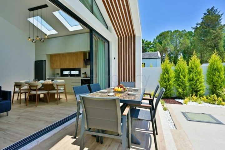 Отдельная вилла 3+1 с видом на природу в районе — Фетхие