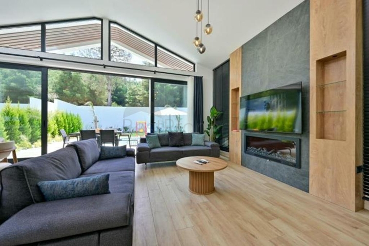 Отдельная вилла 3+1 с видом на природу в районе — Фетхие