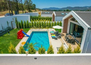 Отдельная вилла 3+1 с видом на природу в районе — Фетхие