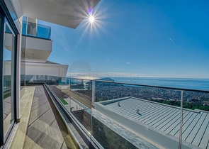 Шестикомнатная вилла 4+2 с частным бассейном в центре Аланьи