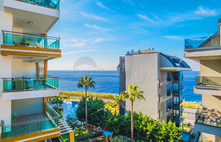 Трёхкомнатная квартира 2+1 рядом с побережьем в районе Каргыджак