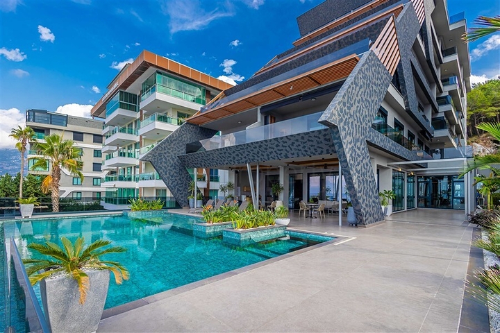 Трёхкомнатная квартира 2+1 рядом с побережьем в районе Каргыджак