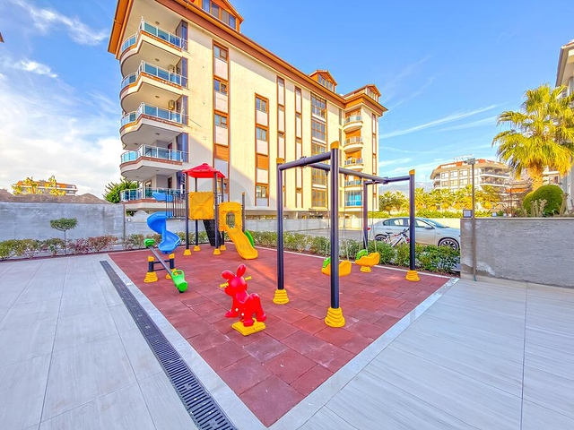 Пентхаус 2+1 с террасой в районе Кестель