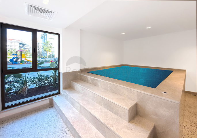 Пентхаус 2+1 с террасой в районе Кестель