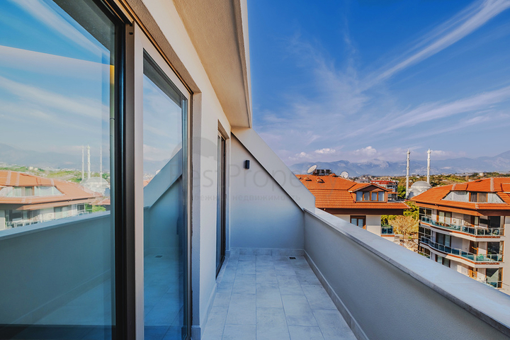 Пентхаус 2+1 с террасой в районе Кестель