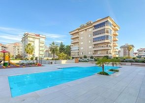 Пентхаус 2+1 с террасой в районе Кестель