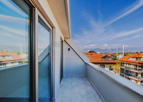 Пентхаус 2+1 с террасой в районе Кестель