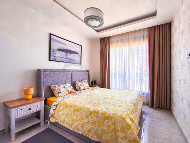 Современная трёхкомнатная квартира 2+1 в центре Аланьи