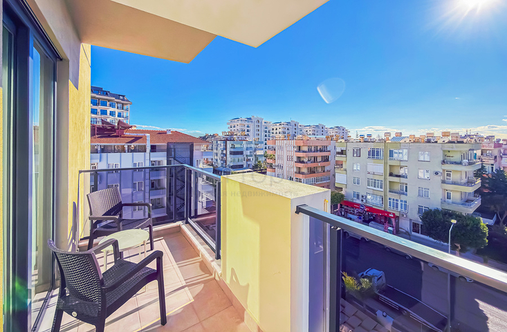 Современная трёхкомнатная квартира 2+1 в центре Аланьи