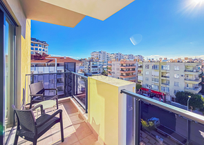 Современная трёхкомнатная квартира 2+1 в центре Аланьи