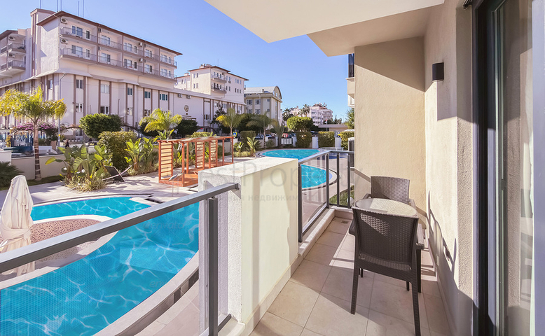 Современная трёхкомнатная квартира 2+1 в центре Аланьи