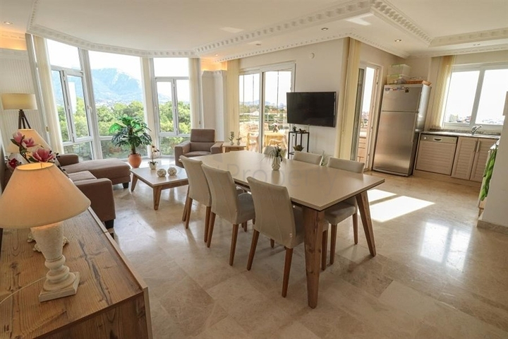 Трёхкомнатная квартира 2+1 с двумя балконами в районе Джикджилли