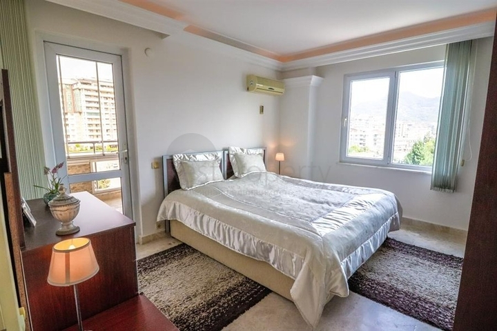 Трёхкомнатная квартира 2+1 с двумя балконами в районе Джикджилли