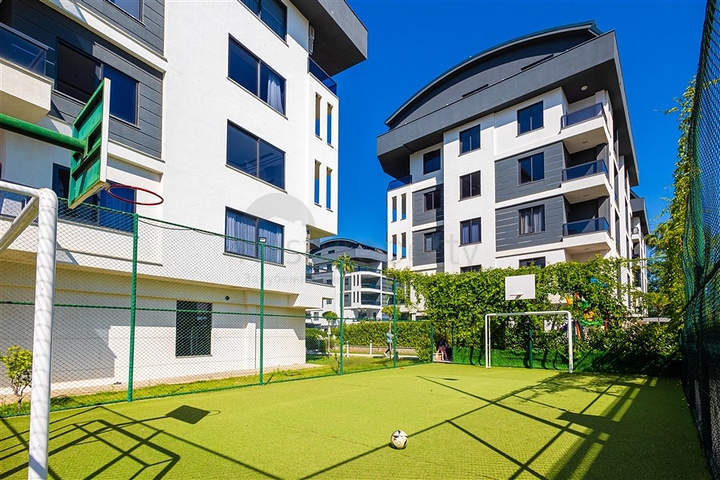 Двухкомнатная квартира 1+1 в современном жилом комплексе района Оба