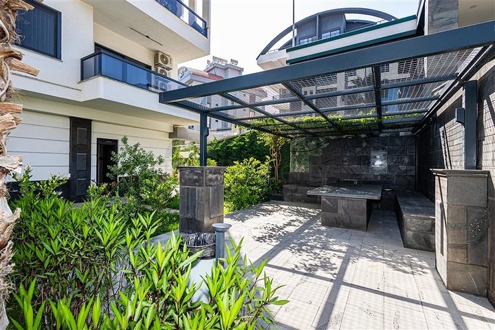 Двухкомнатная квартира 1+1 в современном жилом комплексе района Оба