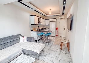 Двухкомнатная квартира 1+1 в центре Аланьи рядом с городской инфраструктурой