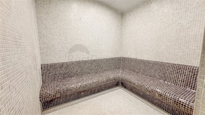 Двухкомнатная квартира 1+1 в центре Аланьи рядом с городской жизнью