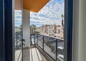 Двухкомнатная квартира 1+1 в центре Аланьи рядом с городской жизнью