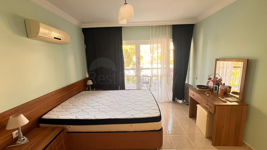 Уютная отдельно стоящая вилла с садом и бассейном в Олюдениз, Фетхие