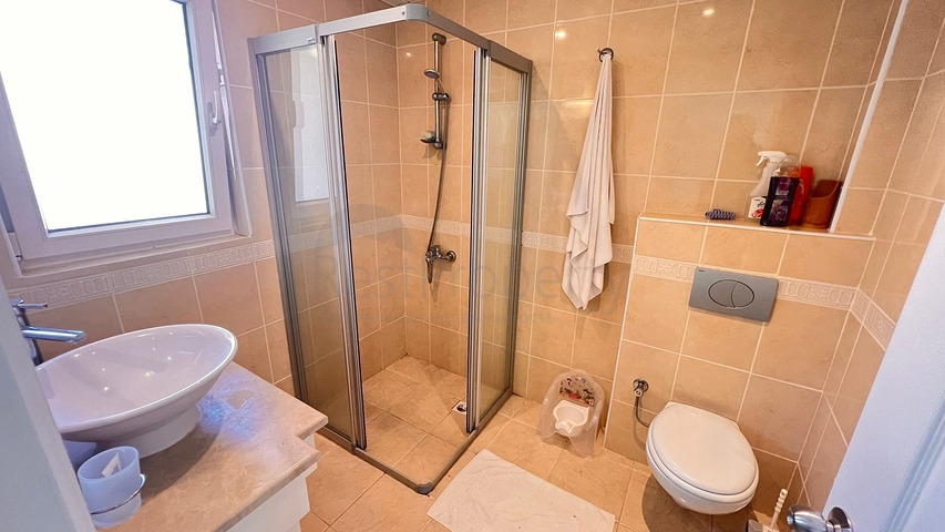 Уютная отдельно стоящая вилла с садом и бассейном в Олюдениз, Фетхие