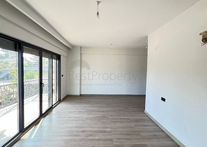 Просторный отдельно стоящий дом с собственным участком в районе Карагедик, Фетхие