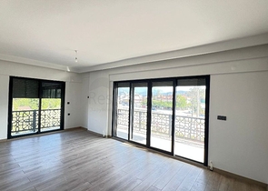 Просторный отдельно стоящий дом с собственным участком в районе Карагедик, Фетхие