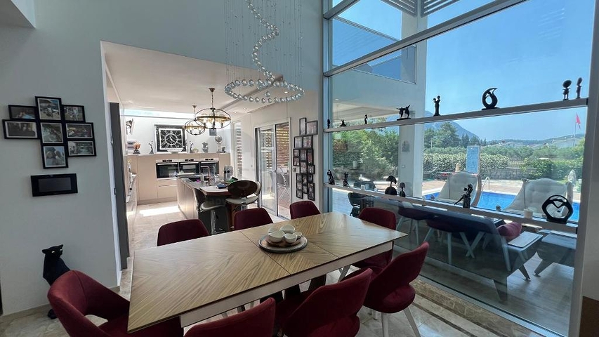 Уютный дом с большим участком в районе Олюдениз, Фетхие