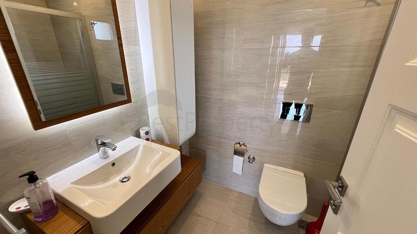 Уютный дом с большим участком в районе Олюдениз, Фетхие