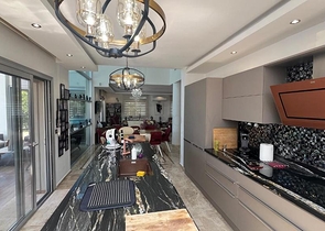 Уютный дом с большим участком в районе Олюдениз, Фетхие