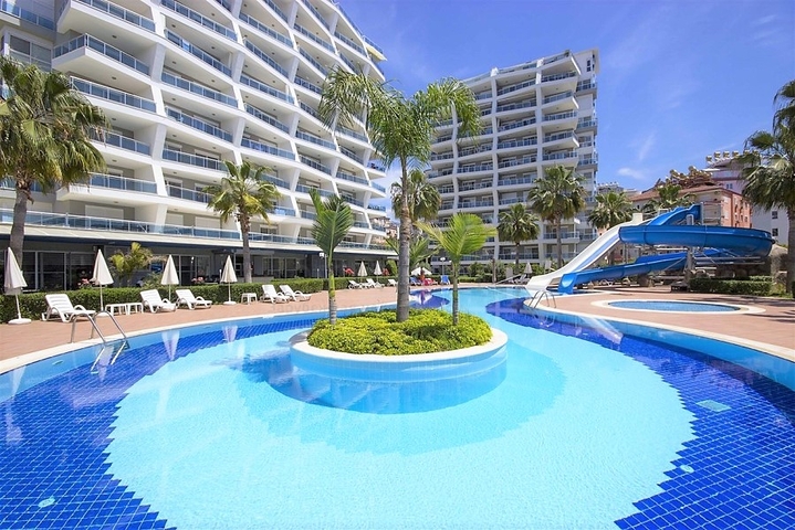 Просторный пентхаус 2+1 с террасой и развитой инфраструктурой в Джикджилли