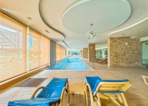 Просторный пентхаус 2+1 с террасой и развитой инфраструктурой в Джикджилли