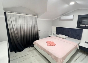 Просторный отдельно стоящий дом в районе Овачик, Фетхие