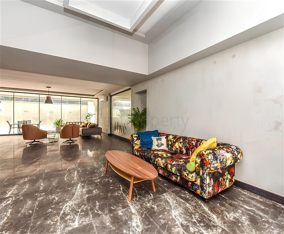 Современная 1+1 квартира в центре района Клеопатра