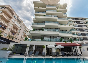 Современная 1+1 квартира в центре района Клеопатра