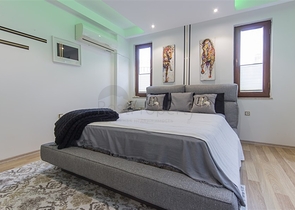 Просторная двухкомнатная квартира с мебелью в районе Каргыджак