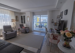 Светлая квартира 2+1 в районе Клеопатра