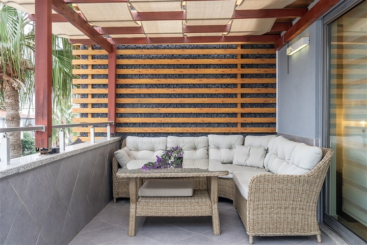 Пентхаус 3+1 с террасой в районе Оба