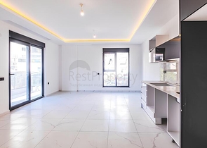 Современная квартира 1+1 в центре Аланьи